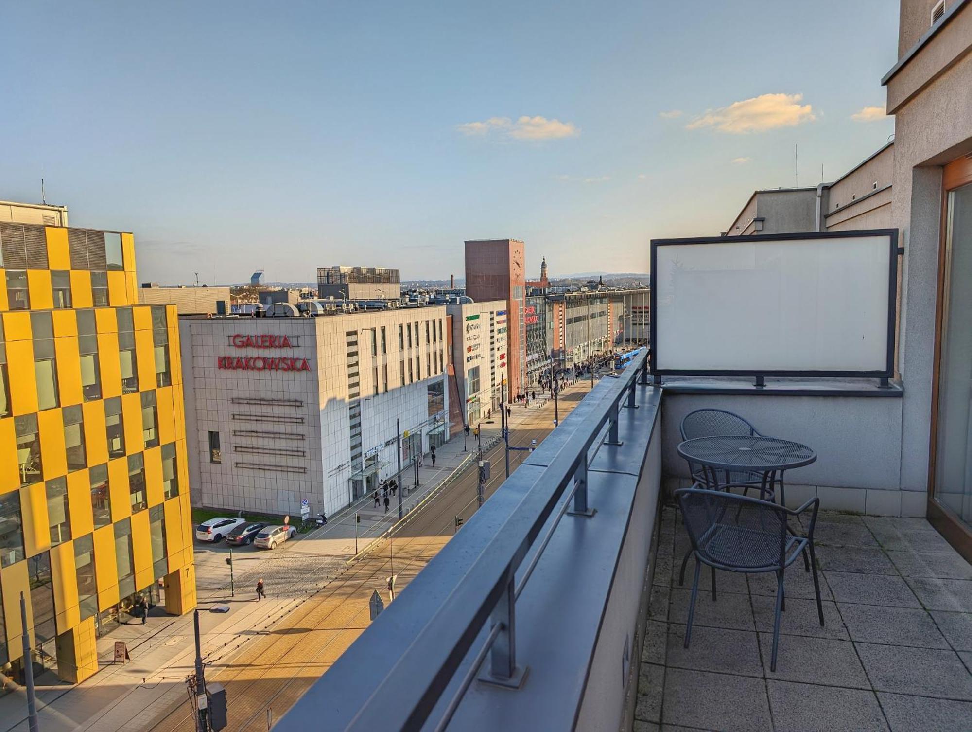 Turnau City Aparthotel Kraków Exteriör bild